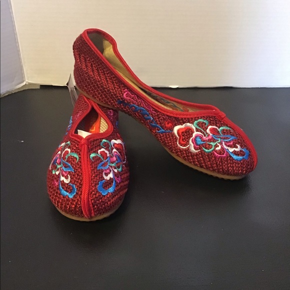 Cinak Floral Embroidered Women’s Flats (NW… - Picture 2 of 6